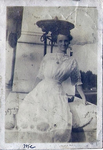 Alma Eliza Ivy - 1909