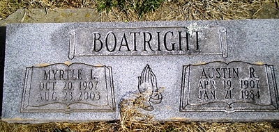 Austin Roy and Myrtle L. James Boatright Gravestone
