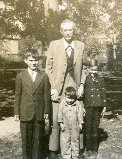 William James Boatright and great-grandsons
